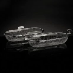 Napoleon 64000 Rotisserie Grill Basket -GrillMaster Pro 64000 rotidsserie basket open on black working