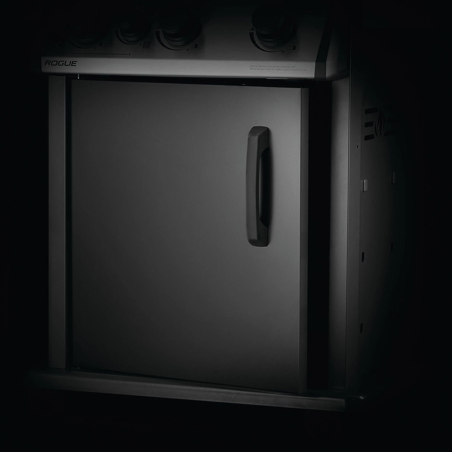 Napoleon RXT525SIBK Rogue XT 525 Black Gas Grill On Cart With Infrared Side Burner, 28.75-Inches 9 Napoleon RXT525SIBK Rogue XT 525 Black Gas Grill On Cart With Infrared Side Burner, 28.75-Inches - Image 9