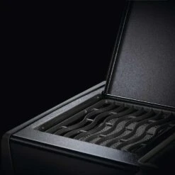 Napoleon RXT525SIBK Rogue XT 525 Black Gas Grill On Cart With Infrared Side Burner, 28.75-Inches 16 Napoleon RXT525SIBK Rogue XT 525 Black Gas Grill On Cart With Infrared Side Burner, 28.75-Inches -GrillMaster Pro rxt b feature 7 01 20 3