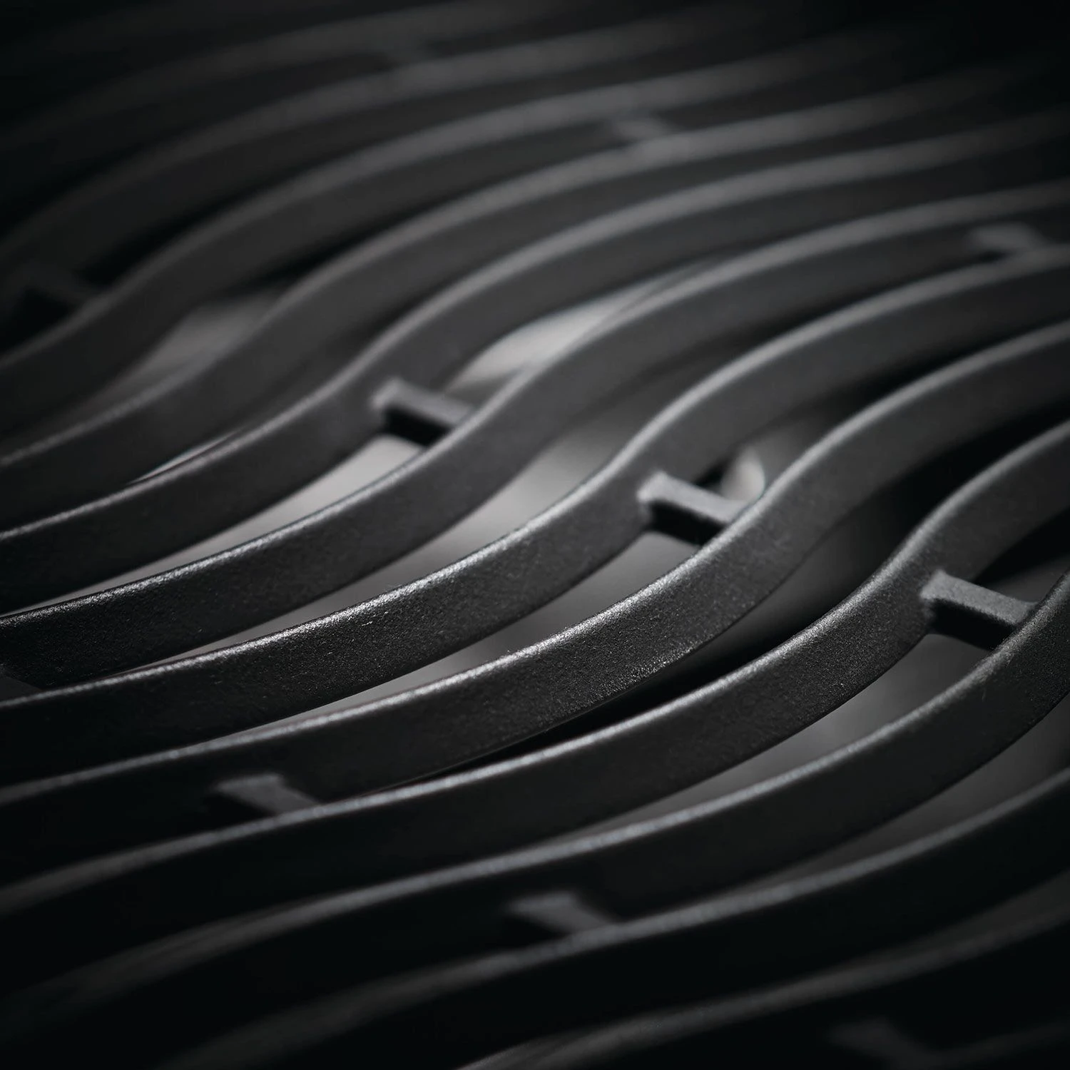 Napoleon RXT525SIBK Rogue XT 525 Black Gas Grill On Cart With Infrared Side Burner, 28.75-Inches 10 Napoleon RXT525SIBK Rogue XT 525 Black Gas Grill On Cart With Infrared Side Burner, 28.75-Inches - Image 10